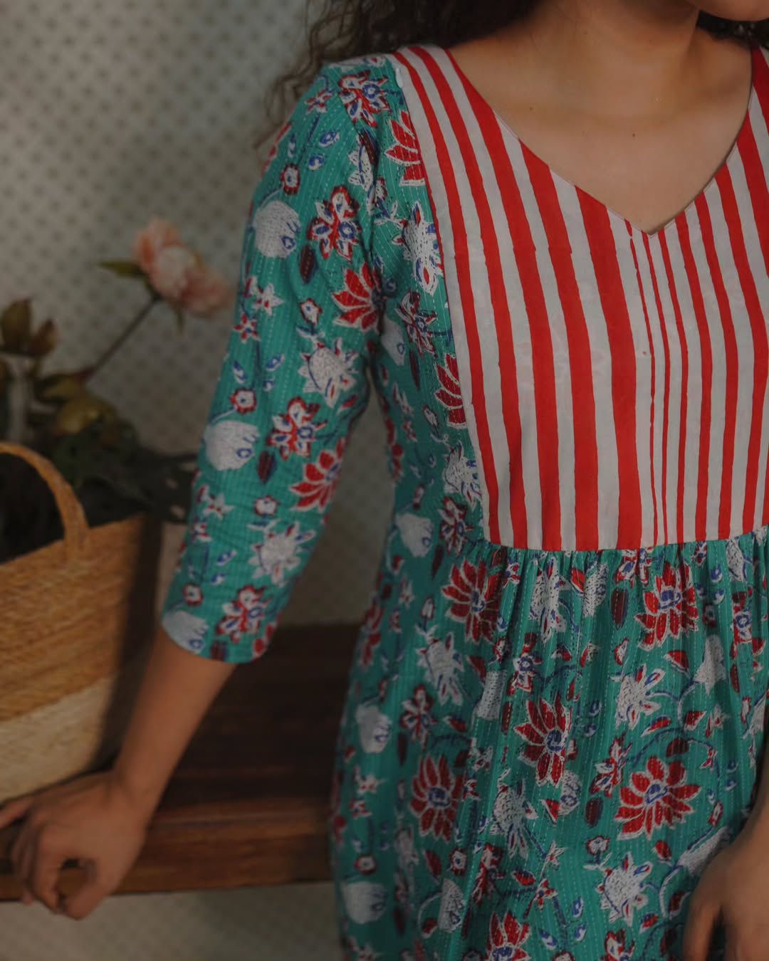 Rs.500. MRP - Rs 1200. (Code-215 IK)