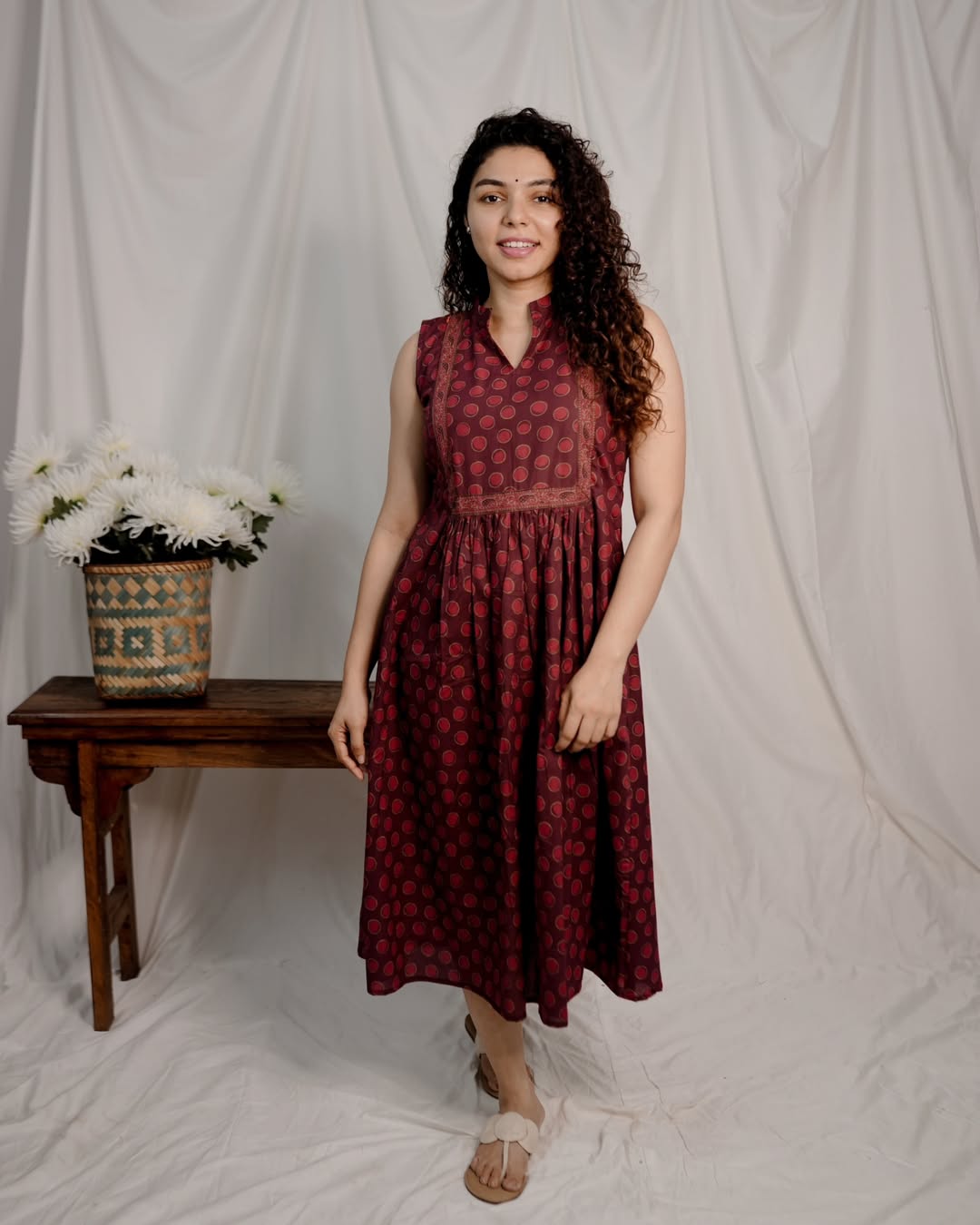Rs.500. MRP - Rs 1200. (Code-537 IK)