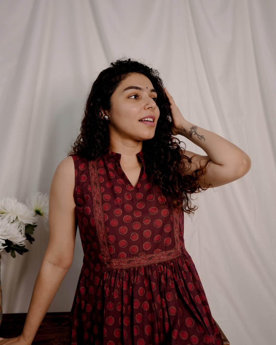 Rs.500. MRP - Rs 1200. (Code-537 IK)