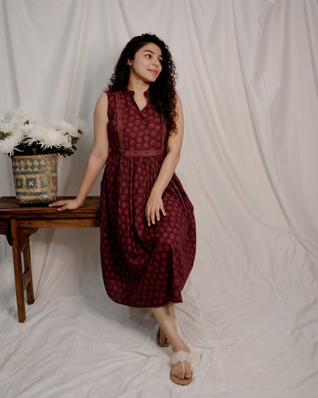 Rs.500. MRP - Rs 1200. (Code-537 IK)