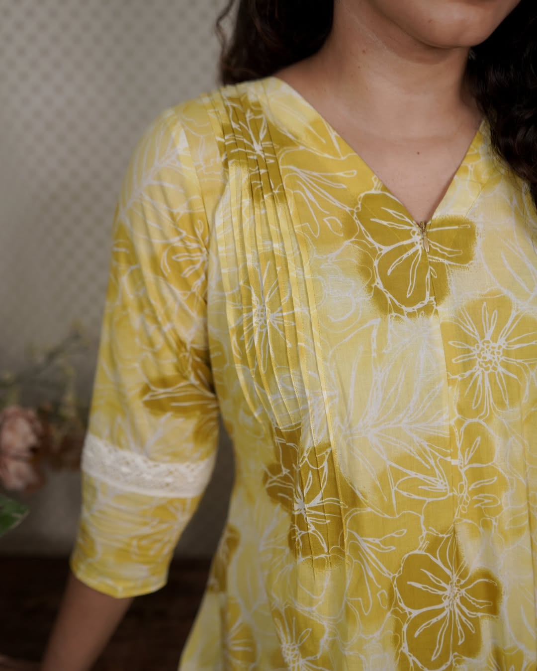 Rs.500 . MRP Rs. 1200 (Code-128 IK)