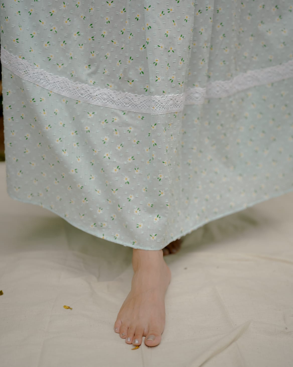 Home Gown (21 HG)