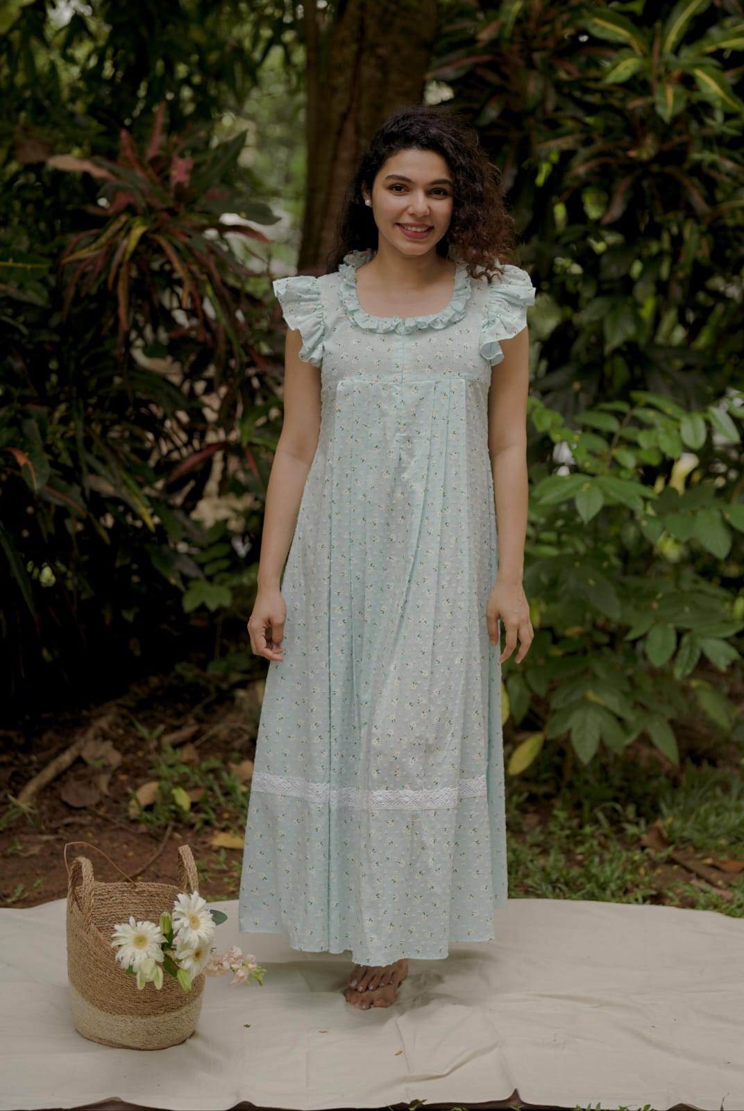 Home Gown (21 HG)