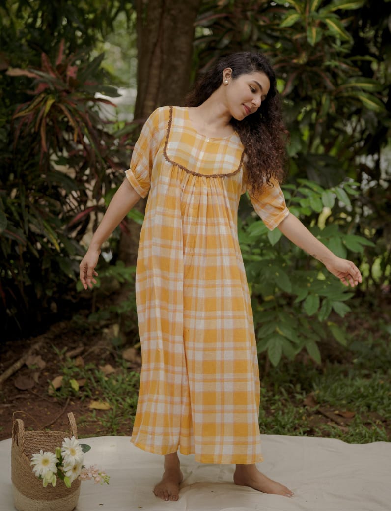 Home Gown (23 HG)