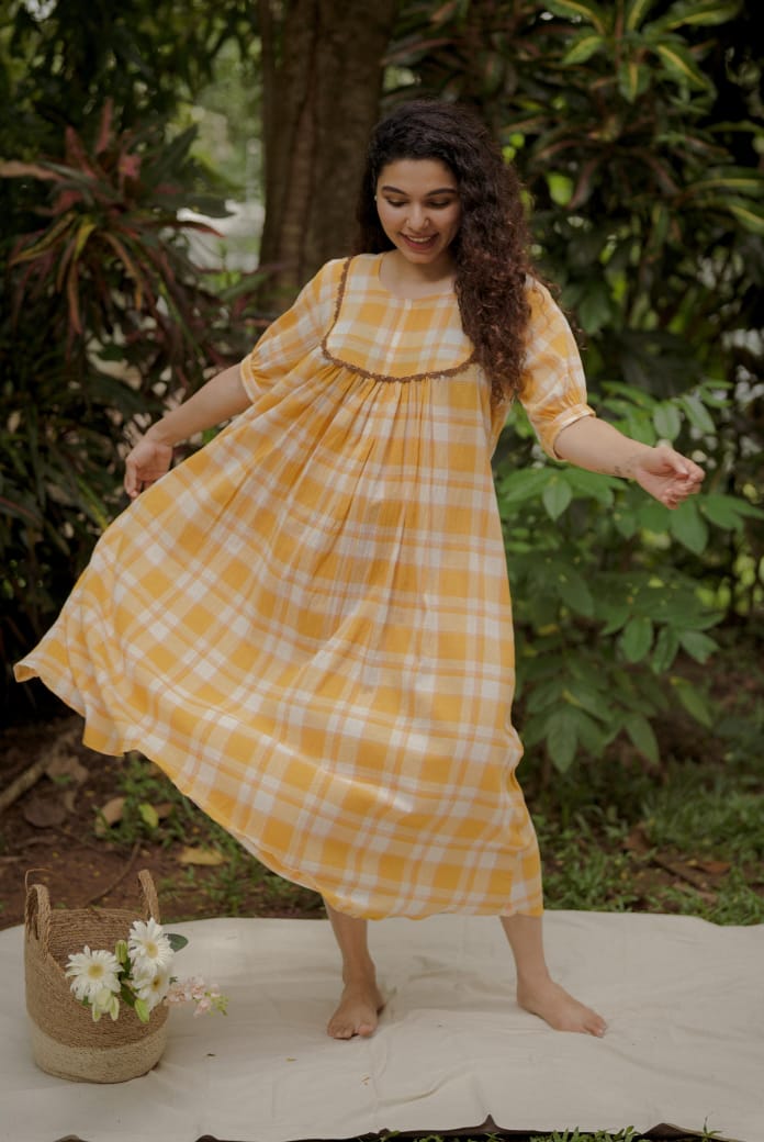 Home Gown (23 HG)