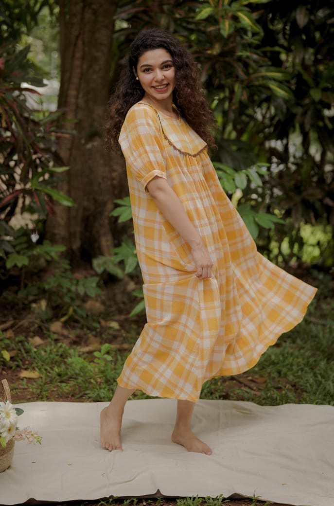 Home Gown (23 HG)