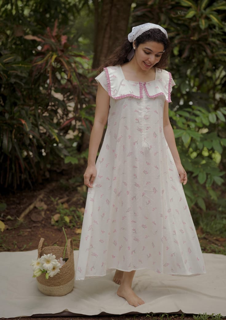 Home Gown (33 HG)
