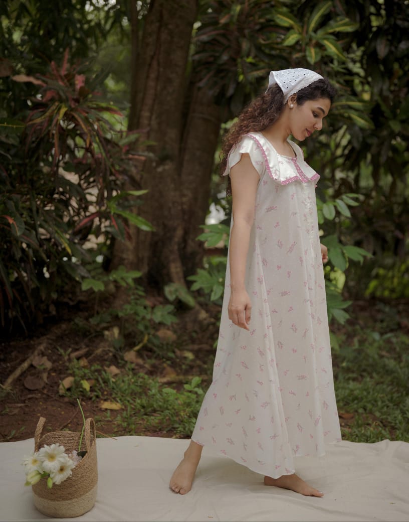Home Gown (33 HG)