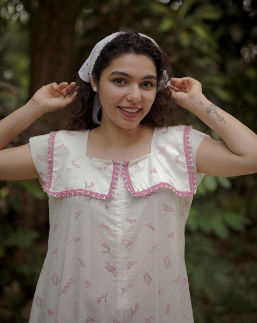 Home Gown (33 HG)