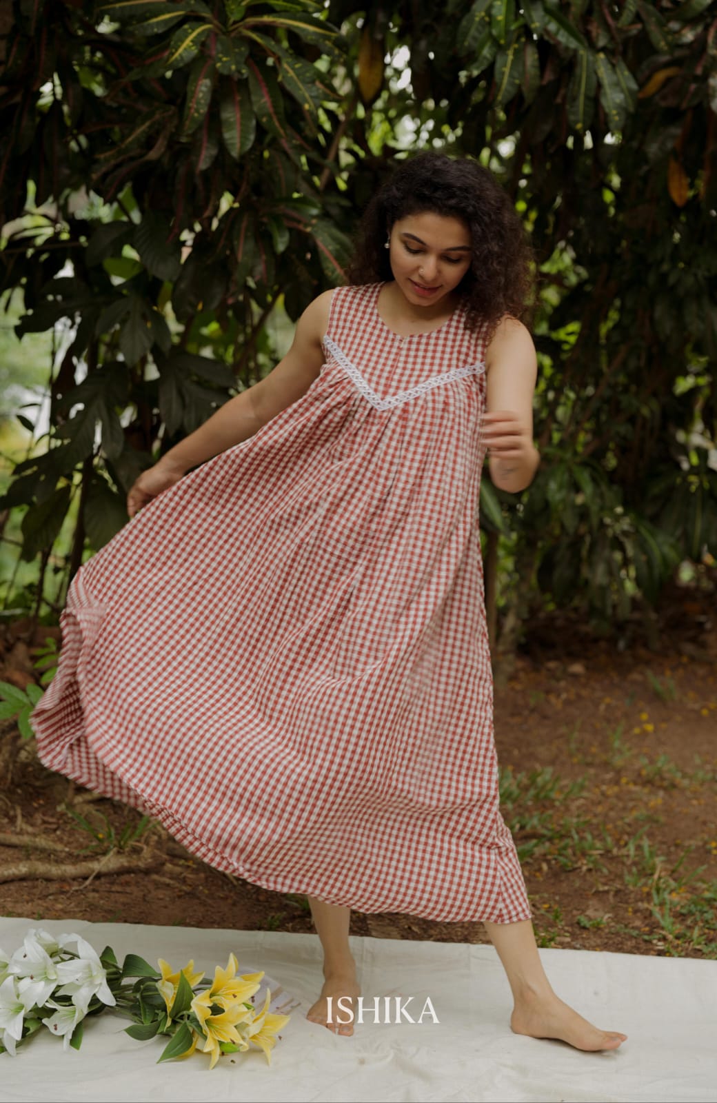 Home Gown (92 HG)