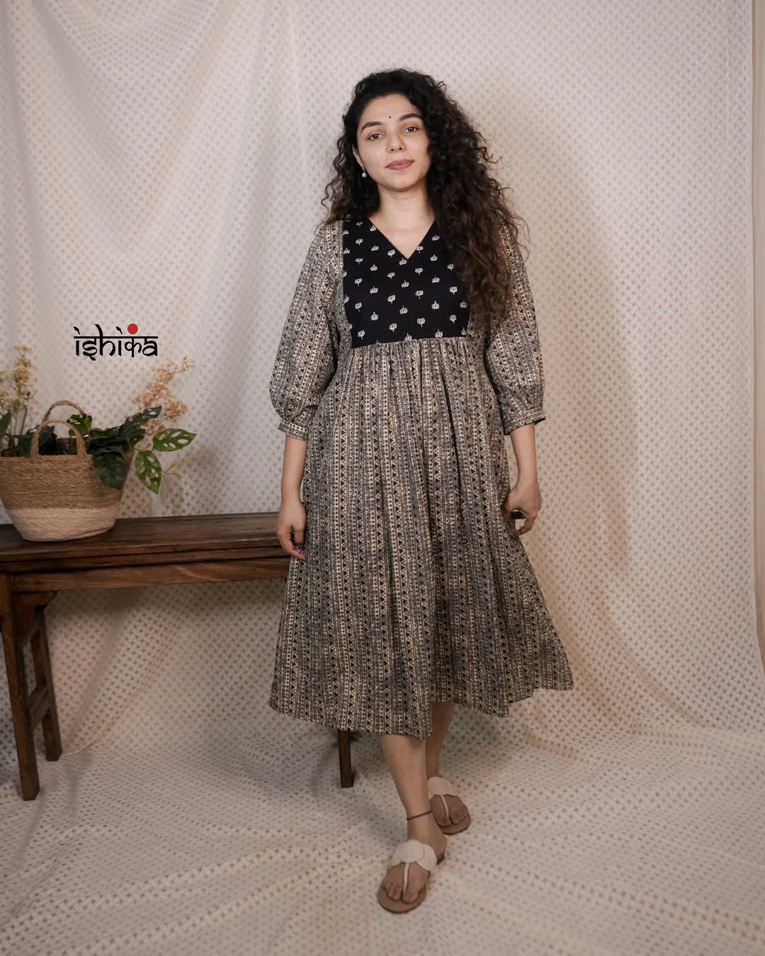 Rs. 600. MRP - Rs. 1200 (code-132 IK)