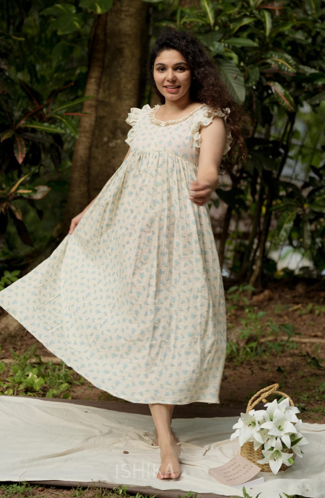 Home Gown (123 HG)