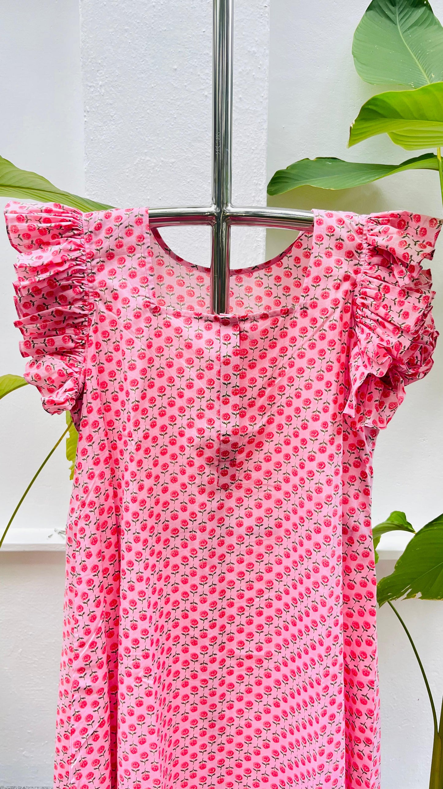 Home Gown ( 05 HG)