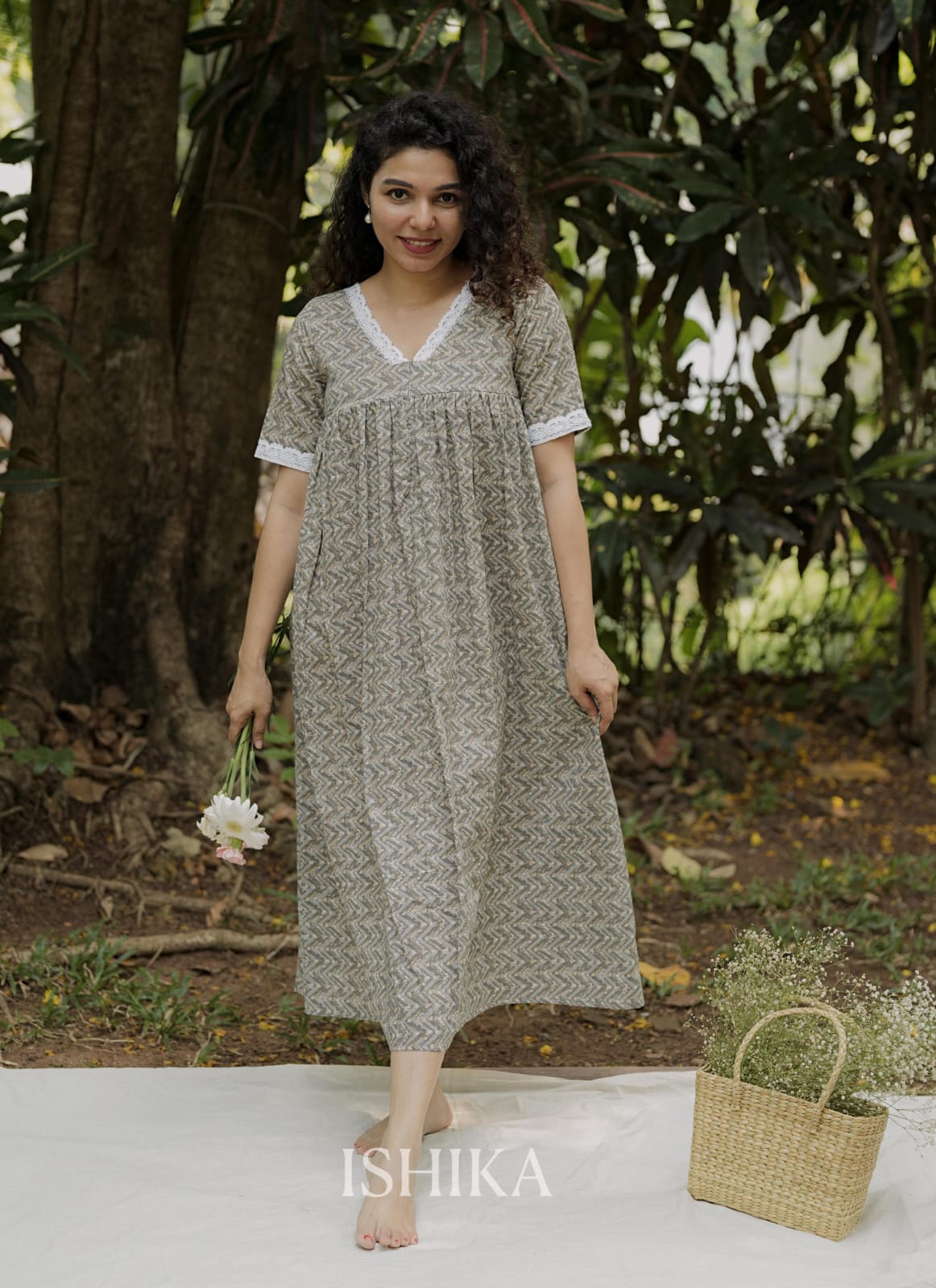 Home Gown (87HG)