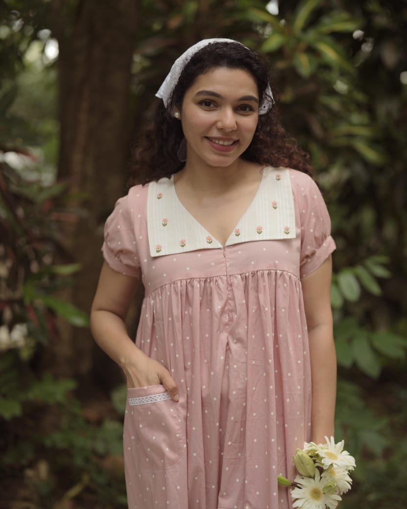 Home Gown (22 HG)