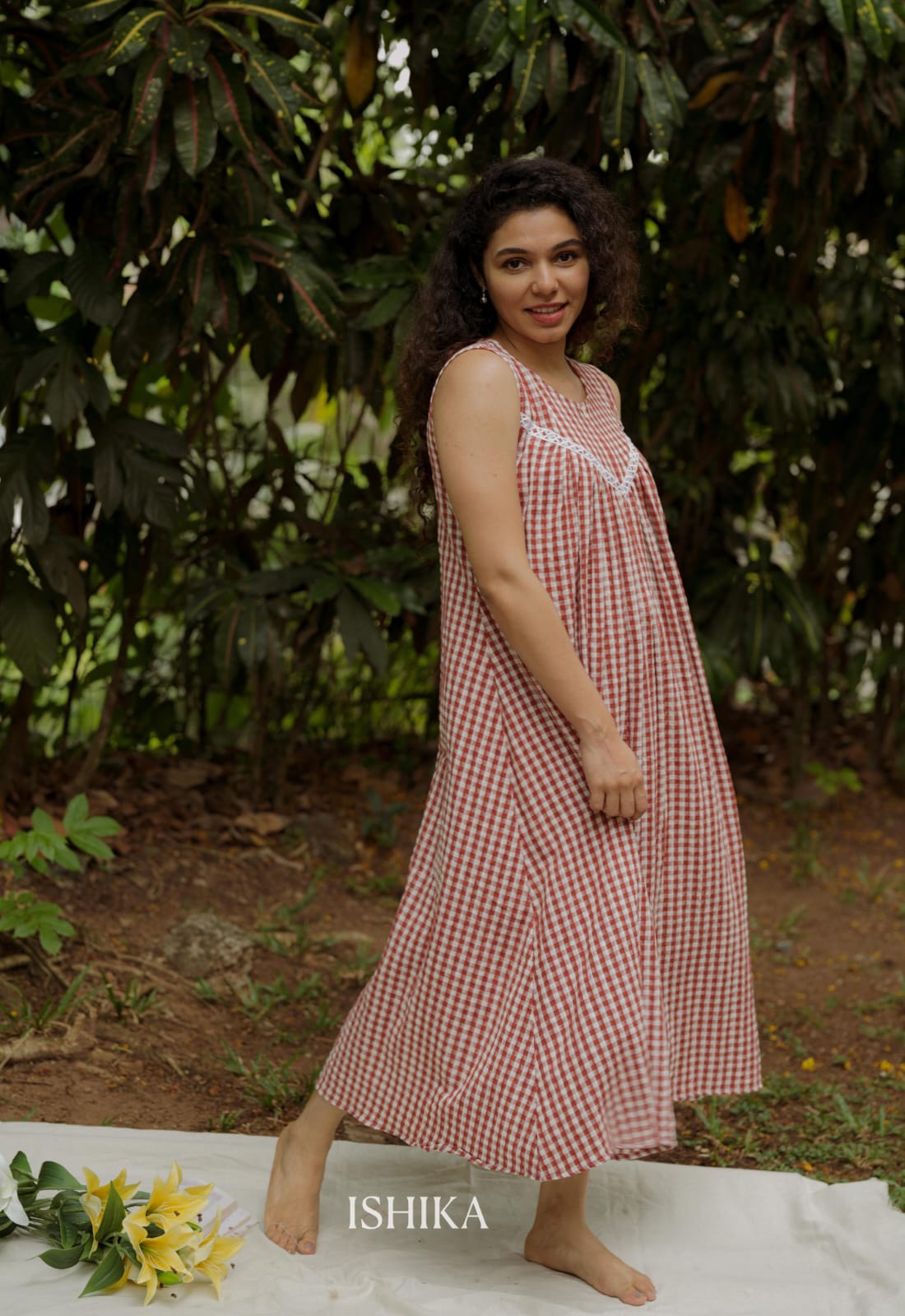Home Gown (92 HG)
