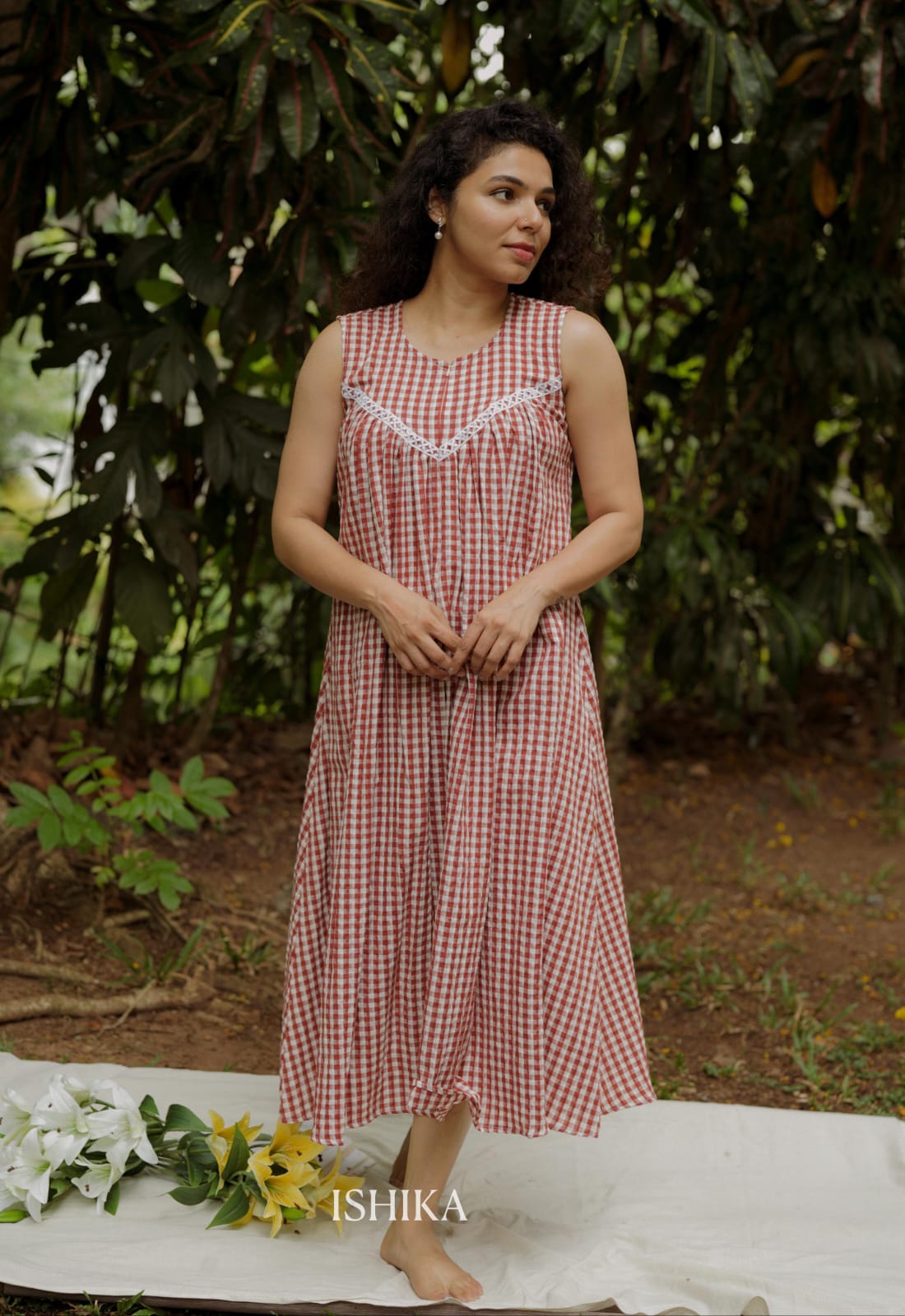 Home Gown (92 HG)