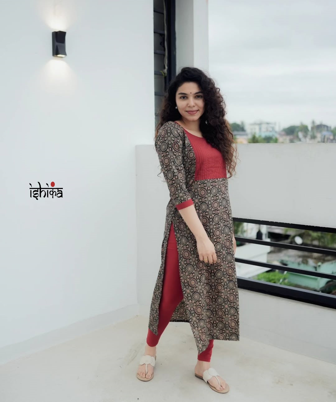 Rs. 550. MRP - Rs. 1100 (code-122 IK)