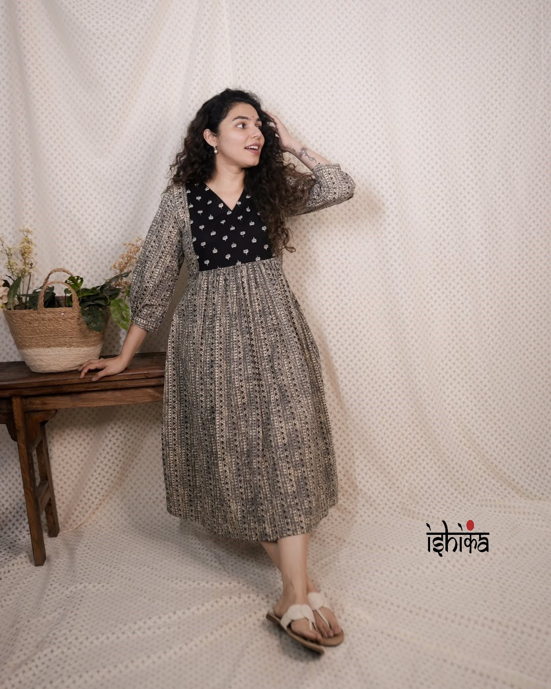 Rs. 600. MRP - Rs. 1200 (code-132 IK)