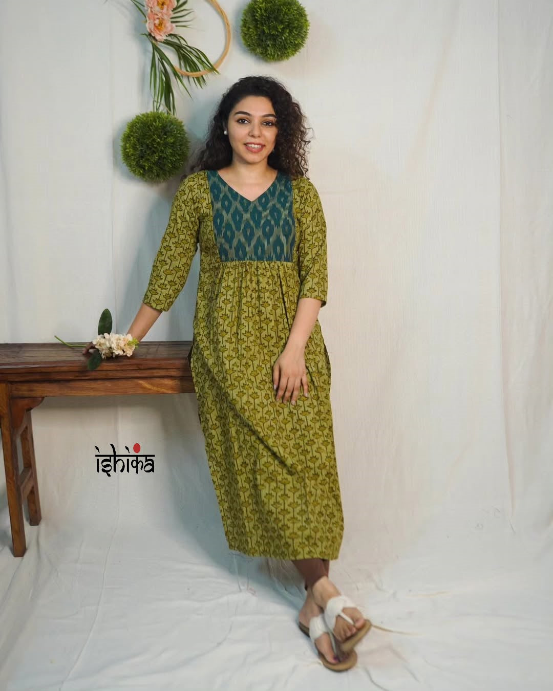 Rs. 600. MRP - Rs. 1200 (code-135 IK)