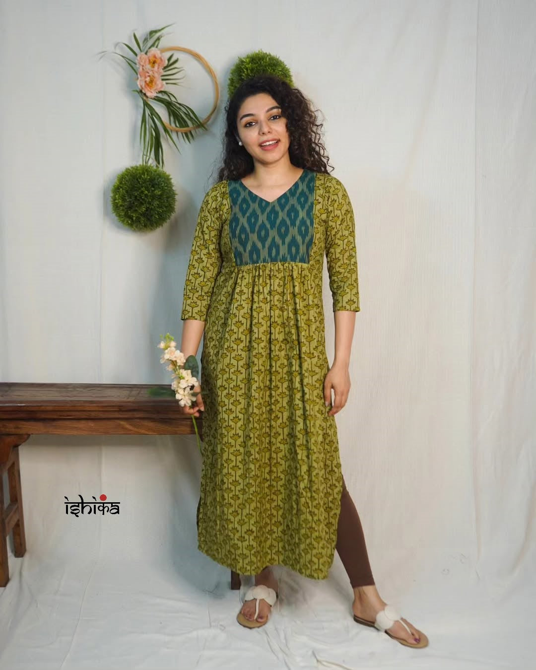 Rs. 600. MRP - Rs. 1200 (code-135 IK)
