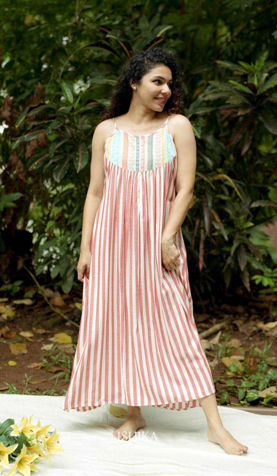Home Gown (121 HG)