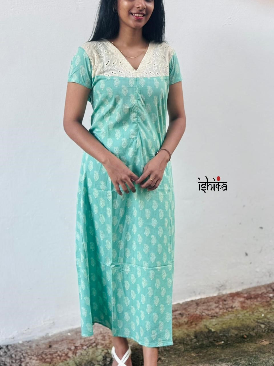 RS.600/- (50% Off on MRP Rs.1200/-) (145ik)