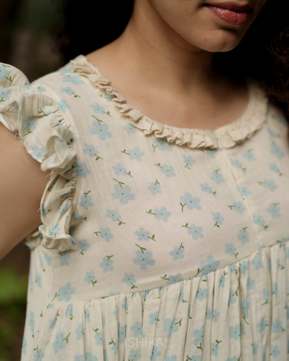 Home Gown (123 HG)